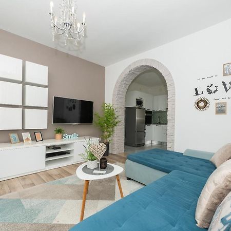 Luxury Apartments Nadalina Sea View Makarska Exterior photo